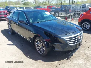 2017 Cadillac CT6 Luxury AWD z VIN 1G6KD5RS5HU133097, wystawiony jako IAAI lot #42144553 z przebiegiem 167 460 mil mil oraz . Historia ofert i sprzedaży dostępna na DreamBid. Obrazek 1.