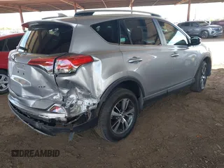 2018 Toyota RAV4 XLE with VIN 2T3WFREV5JW426314, listed as a IAAI auction lot 42075341 with 69,862 mi miles. Bid and sale history available at carsss.com. Image 4.