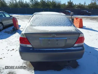 2006 Toyota Camry STD with VIN 4T1BE32K26U681429, listed as a IAAI auction lot 41526877 with 0 mi miles. Bid and sale history available at carsss.com. Image 17.