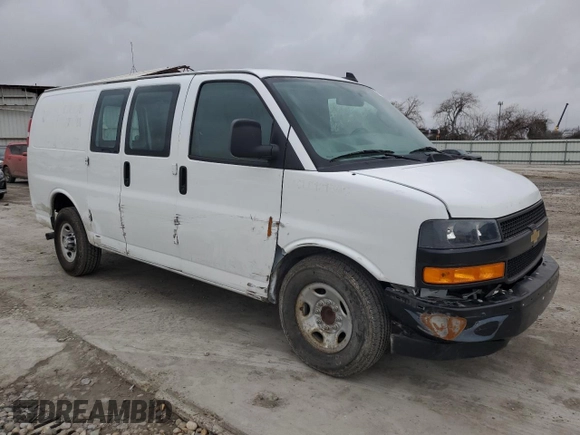 2020 Chevrolet Express Cargo Van with VIN 1GCWGAFP3L1254185, listed as a Copart auction lot 43260375 with 59,636 mi miles and Clean Title. Bid and sale history available at carsss.com. Image 4.