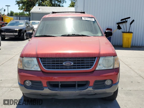 2002 Ford Explorer XLT с VIN 1FMZU73W12UC77431, выставлен на аукционе Copart как лот 66123385 с пробегом 195 299 миль миль и Списание • Salvage title. История ставок и продаж доступна на DreamBid. Изображение 5.