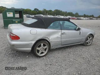 2002 Mercedes-Benz CLK 320/430 with VIN WDBLK70G32T105080, listed as a Copart auction lot 69714474 with 135,806 mi miles and Salvage Title. Bid and sale history available at carsss.com. Image 3.
