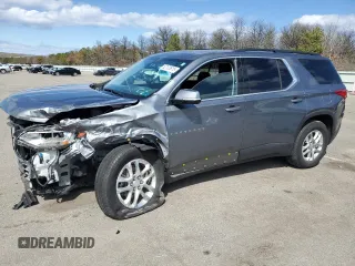2020 Chevrolet Traverse LT Cloth with VIN 1GNEVGKW7LJ324957, listed as a Copart auction lot 52123615 with 28,135 mi miles and Salvage Title. Bid and sale history available at carsss.com. Image 1.