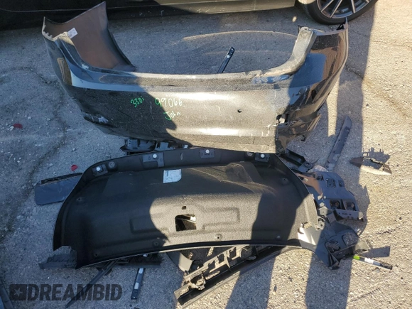 2019 BMW 3 Series 330i with VIN WBA5R1C56KFH13378, listed as a Copart auction lot 89337835 with 31,198 mi miles and Salvage Title. Bid and sale history available at carsss.com. Image 12.