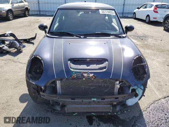 2013 MINI Hardtop S with VIN WMWSV3C5XDT396202, listed as a Copart auction lot 52175055 with 50,701 mi miles and Salvage Title. Bid and sale history available at DreamBid. Image 5.
