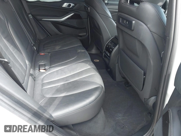2019 BMW X5 xDrive40i with VIN 5UXCR6C51KLK83456, listed as a IAAI auction lot 42027389 with 94,332 mi miles and . Bid and sale history available at DreamBid. Image 8.