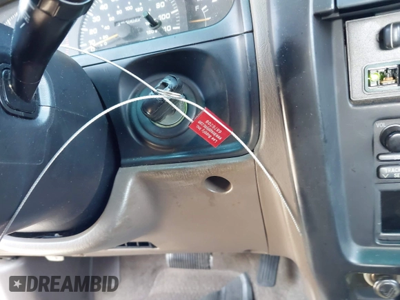 1998 Toyota 4Runner SR5 с VIN JT3GN86R1W0058961, выставлен на аукционе IAAI как лот 42242691 с пробегом 277 560 миль миль и . История ставок и продаж доступна на DreamBid. Изображение 11.