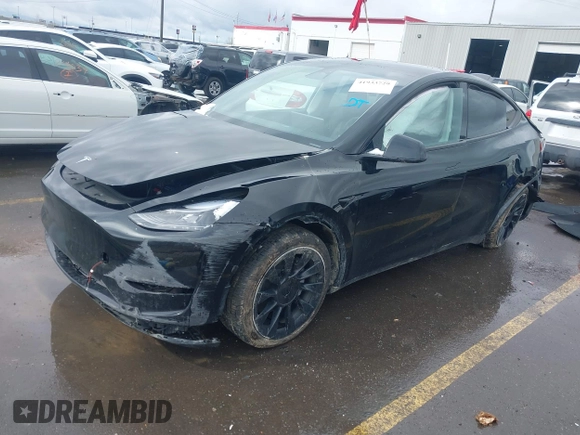 2023 Tesla Model Y Long Range with VIN 7SAYGDEE5PF766685, listed as a IAAI auction lot 41933729 with 25,959 mi miles and . Bid and sale history available at DreamBid. Image 16.