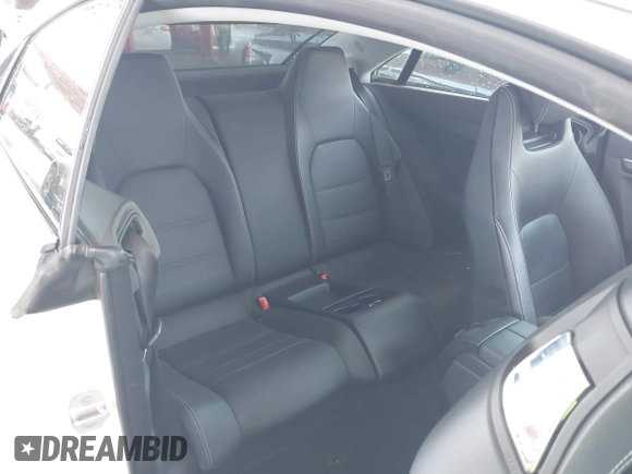 2010 Mercedes-Benz E 550 with VIN WDDKJ7CB4AF012491, listed as a IAAI auction lot 42165752 with 67,581 mi miles and . Bid and sale history available at DreamBid. Image 8.