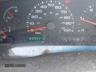 2004 Ford F-250 XL с VIN 1FTNF20L84EC26032, выставлен на аукционе IAAI как лот 42426809 с пробегом 203 584 миль миль и . История ставок и продаж доступна на DreamBid. Изображение 16.