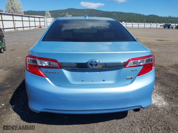 2014 Toyota Camry Hybrid LE with VIN 4T1BD1FK7EU098824, listed as a IAAI auction lot 42063119 with 112,759 mi miles. Bid and sale history available at carsss.com. Image 16.