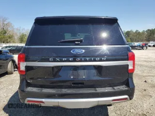2024 Ford Expedition XLT with VIN 1FMJU1J8XREA41282, listed as a Copart auction lot 50352175 with 36,949 mi miles and Clean Title. Bid and sale history available at carsss.com. Image 6.
