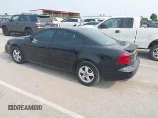 2006 Pontiac Grand Prix with VIN 2G2WP552261248071, listed as a IAAI auction lot 42388207 with 208,773 mi miles and . Bid and sale history available at DreamBid. Image 3.
