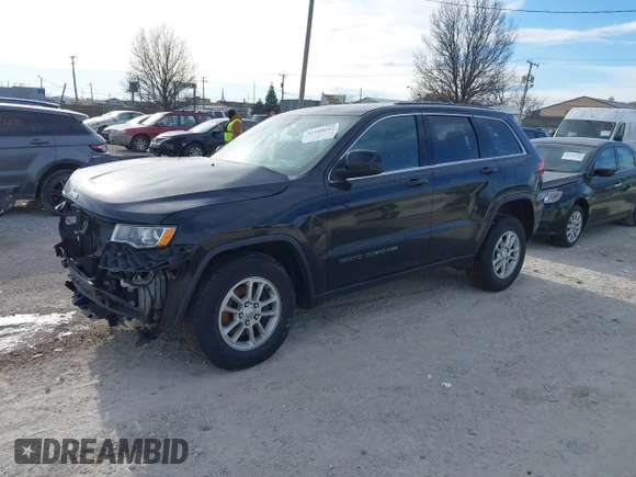 2018 Jeep Grand Cherokee Laredo E with VIN 1C4RJFAG7JC244103, listed as a IAAI auction lot 41260642 with 116,797 mi miles. Bid and sale history available at carsss.com. Image 19.