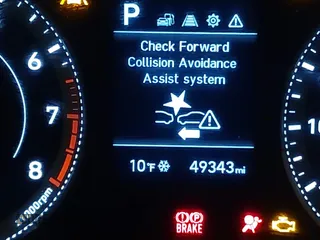 2021 Hyundai Venue Denim z VIN KMHRC8A33MU081091, wystawiony jako IAAI lot #41391922 z przebiegiem 49 343 mil mil oraz . Historia ofert i sprzedaży dostępna na DreamBid. Obrazek 15.