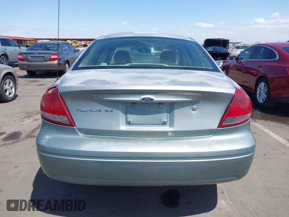 2005 Ford Taurus SE with VIN 1FAFP53U75A226240, listed as a IAAI auction lot 42066974 with 190,043 mi miles. Bid and sale history available at carsss.com. Image 16.