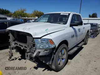 2014 Ram 1500 Big Horn z VIN 1C6RR6GG6ES328691, wystawiony jako Copart lot #71302284 z przebiegiem 113 049 mil mil oraz Szkoda całkowita • Salvage title. Historia ofert i sprzedaży dostępna na DreamBid. Obrazek 1.