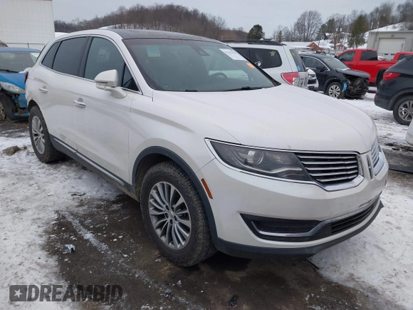 2016 Lincoln MKX Select with VIN 2LMTJ8KR3GBL31765, listed as a IAAI auction lot 41352530 with 155,376 mi miles. Bid and sale history available at carsss.com. Image 1.