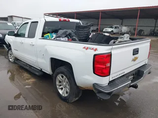 2017 Chevrolet Silverado 1500 LT with VIN 1GCVKREH0HZ191817, listed as a IAAI auction lot 42185152 with 116,332 mi miles and . Bid and sale history available at DreamBid. Image 3.