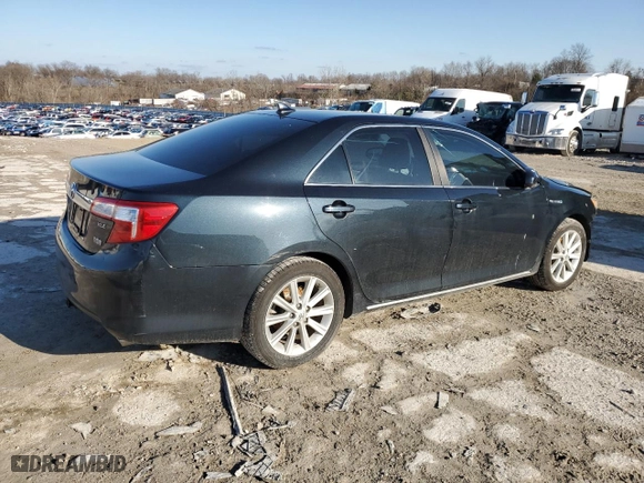 2012 Toyota Camry Hybrid XLE with VIN 4T1BD1FK6CU010696, listed as a Copart auction lot 44035955 with 124,790 mi miles and Salvage Title. Bid and sale history available at carsss.com. Image 3.