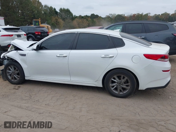 2019 Kia Optima LX with VIN 5XXGT4L30KG300576, listed as a IAAI auction lot 40753034 with 113,721 mi miles. Bid and sale history available at carsss.com. Image 14.