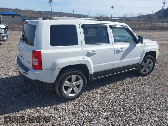 2012 Jeep Patriot Limited with VIN 1C4NJRCB9CD577269, listed as a IAAI auction lot 41857524 with 124,751 mi miles and . Bid and sale history available at carsss.com. Image 4.