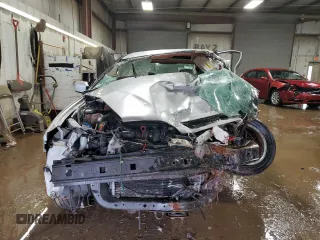 2004 Volvo S40 z VIN YV1VS27594F089366, wystawiony jako Copart lot #49464025 z przebiegiem Nie podano mil oraz Nie do naprawy. Historia ofert i sprzedaży dostępna na DreamBid. Obrazek 5.