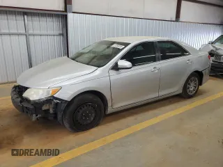 2014 Toyota Camry L with VIN 4T1BF1FK2EU835812, listed as a Copart auction lot 51385235 with 172,107 mi miles and Salvage Title. Bid and sale history available at carsss.com. Image 1.