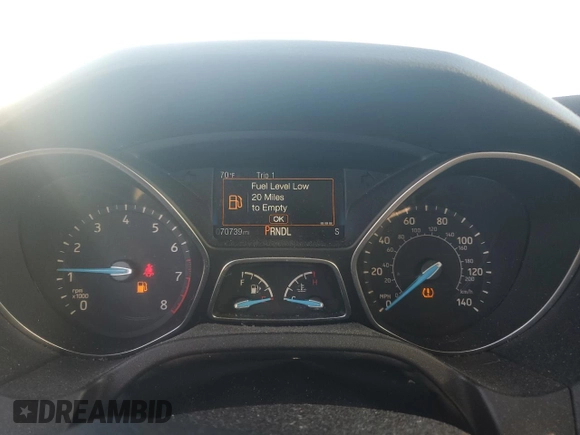 2018 Ford Focus SE with VIN 1FADP3F21JL288026, listed as a Copart auction lot 46908205 with 70,739 mi miles and Salvage Title. Bid and sale history available at carsss.com. Image 9.