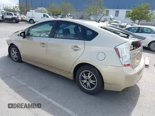 2010 Toyota Prius II with VIN JTDKN3DU1A0131920, listed as a IAAI auction lot 41905953 with 250,270 mi miles. Bid and sale history available at carsss.com. Image 3.