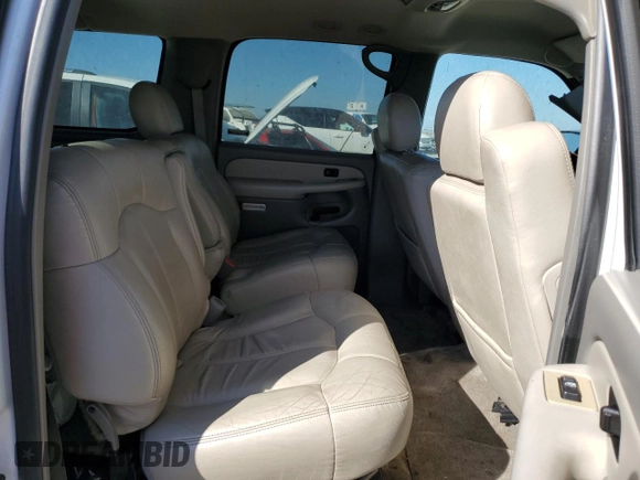 2000 Chevrolet Suburban LT with VIN 3GNFK16T8YG186798, listed as a Copart auction lot 73333444 with 253,866 mi miles and Salvage Title. Bid and sale history available at carsss.com. Image 11.