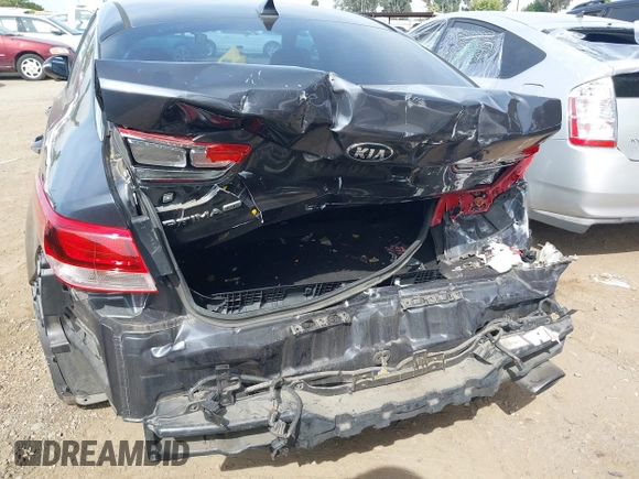 2018 Kia Optima LX z VIN KNAGT4L36J5216858, wystawiony jako IAAI lot #42149047 z przebiegiem 121 845 mil mil oraz . Historia ofert i sprzedaży dostępna na DreamBid. Obrazek 6.