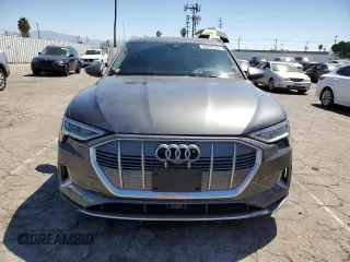 2019 Audi e-tron Prestige with VIN WA1VAAGE8KB007872, listed as a Copart auction lot 66012863 with 37,542 mi miles. Bid and sale history available at carsss.com. Image 5.