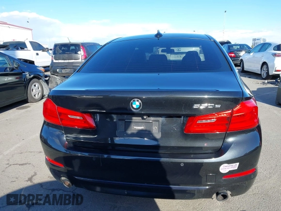 2019 BMW 5 Series 530e iPerformance with VIN WBAJA9C53KB388861, listed as a IAAI auction lot 41621712 with 68,128 mi miles. Bid and sale history available at carsss.com. Image 16.