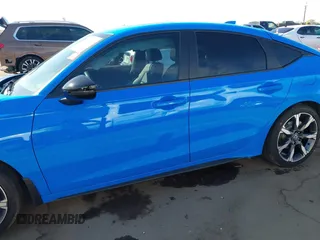 2025 Honda Civic Sport Touring z VIN 19XFL4H95SE006866, wystawiony jako IAAI lot #41640900 z przebiegiem 1 748 mil mil oraz . Historia ofert i sprzedaży dostępna na DreamBid. Obrazek 14.
