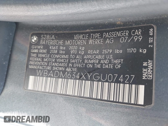 2000 BMW 5 Series 528iA with VIN WBADM634XYGU07427, listed as a IAAI auction lot 42085048 with 192,828 mi miles. Bid and sale history available at carsss.com. Image 9.
