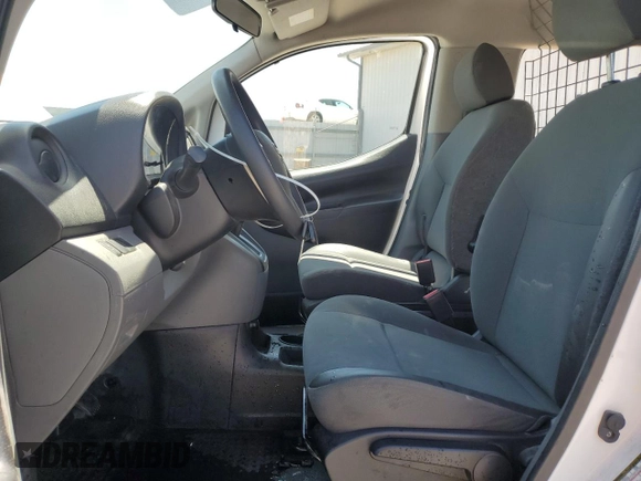 2020 Nissan NV200 S z VIN 3N6CM0KN5LK699808, wystawiony jako Copart lot #65564335 z przebiegiem 163 188 mil mil oraz Czysty tytuł • Clean title. Historia ofert i sprzedaży dostępna na DreamBid. Obrazek 7.