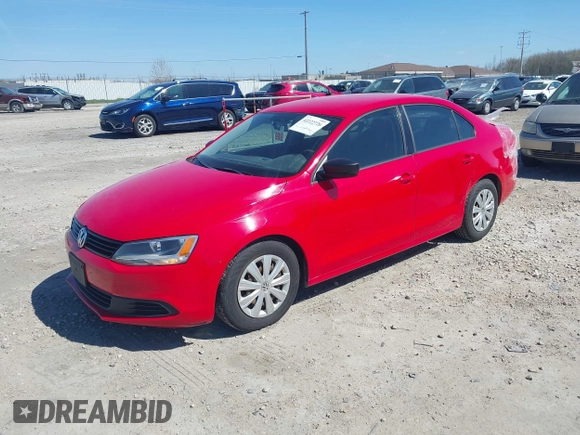 2014 Volkswagen Jetta S z VIN 3VW2K7AJ6EM305345, wystawiony jako IAAI lot #42222726 z przebiegiem 113 350 mil mil oraz . Historia ofert i sprzedaży dostępna na DreamBid. Obrazek 2.