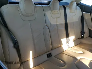 2013 Tesla Model S z VIN 5YJSA1DNXDFP04134, wystawiony jako Copart lot #87444944 z przebiegiem Nie podano mil oraz Czysty tytuł • Clean title. Historia ofert i sprzedaży dostępna na DreamBid. Obrazek 10.