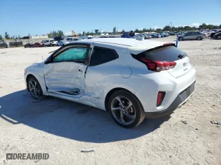 2020 Hyundai Veloster 2.0 with VIN KMHTG6AF3LU025773, listed as a Copart auction lot 72772863 with 68,204 mi miles. Bid and sale history available at carsss.com. Image 2.