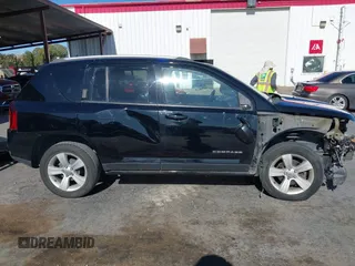2016 Jeep Compass Sport with VIN 1C4NJCBA7GD648822, listed as a IAAI auction lot 42272188 with 79,929 mi miles and . Bid and sale history available at DreamBid. Image 14.