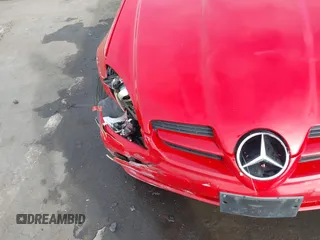 2008 Mercedes-Benz SLK-Class 3.0L with VIN WDBWK54F58F177151, listed as a IAAI auction lot 41516954 with 201,431 mi miles. Bid and sale history available at carsss.com. Image 6.