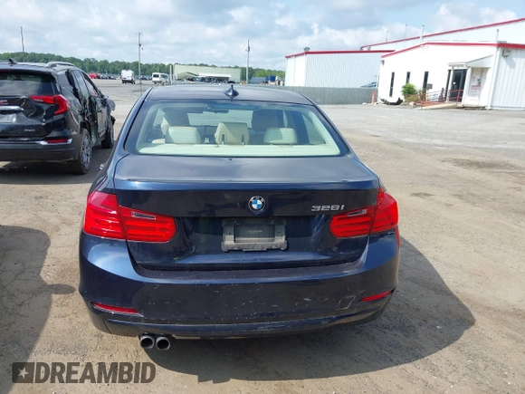 2014 BMW 3 Series 328i with VIN WBA3A5C53EJ463411, listed as a IAAI auction lot 42732421 with 41,408 mi miles and . Bid and sale history available at DreamBid. Image 16.