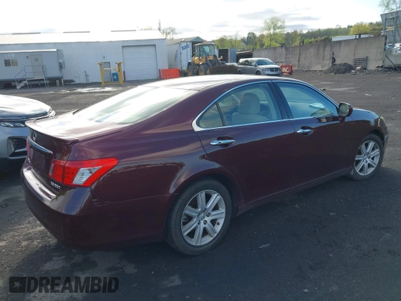 2007 Lexus ES with VIN JTHBJ46GX72050287, listed as a IAAI auction lot 42146967 with Not Provided miles. Bid and sale history available at carsss.com. Image 4.