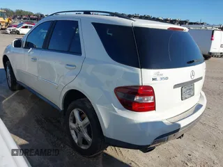 2008 Mercedes-Benz M 3.5L with VIN 4JGBB86E38A366928, listed as a IAAI auction lot 41746818 with Not Provided miles. Bid and sale history available at carsss.com. Image 3.