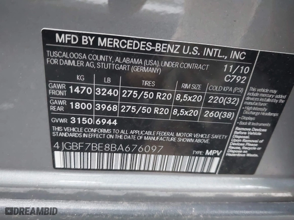 2011 Mercedes-Benz GL-Class GL 450 with VIN 4JGBF7BE8BA676097, listed as a IAAI auction lot 41881075 with 27,137 mi miles. Bid and sale history available at carsss.com. Image 9.