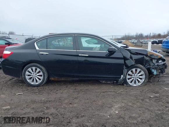 2013 Honda Accord Sdn EX-L with VIN 1HGCR2F82DA086652, listed as a IAAI auction lot 41757842 with 104,999 mi miles. Bid and sale history available at carsss.com. Image 14.