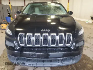 2017 Jeep Cherokee Latitude with VIN 1C4PJMCS8HW621155, listed as a Copart auction lot 57664565 with 155,191 mi miles and Clean title. Bid and sale history available at DreamBid. Image 5.