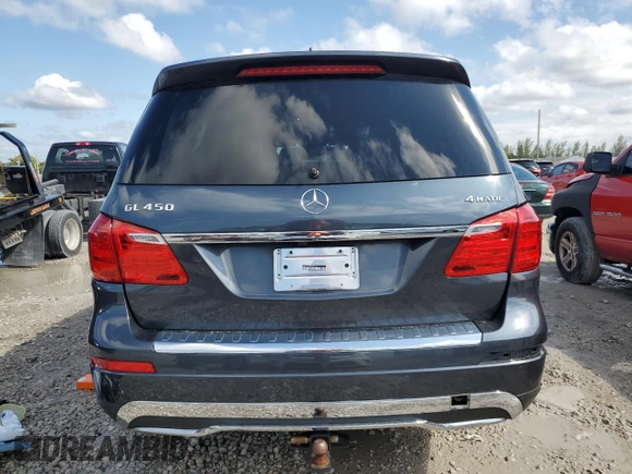 2014 Mercedes-Benz GL 450 with VIN 4JGDF7CE5EA385813, listed as a Copart auction lot 59361785 with 121,131 mi miles and Salvage title. Bid and sale history available at DreamBid. Image 6.