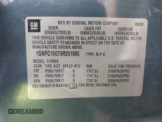2009 Chevrolet Suburban LS with VIN 1GNFC16079R291885, listed as a IAAI auction lot 42352913 with 191,994 mi miles and . Bid and sale history available at DreamBid. Image 9.